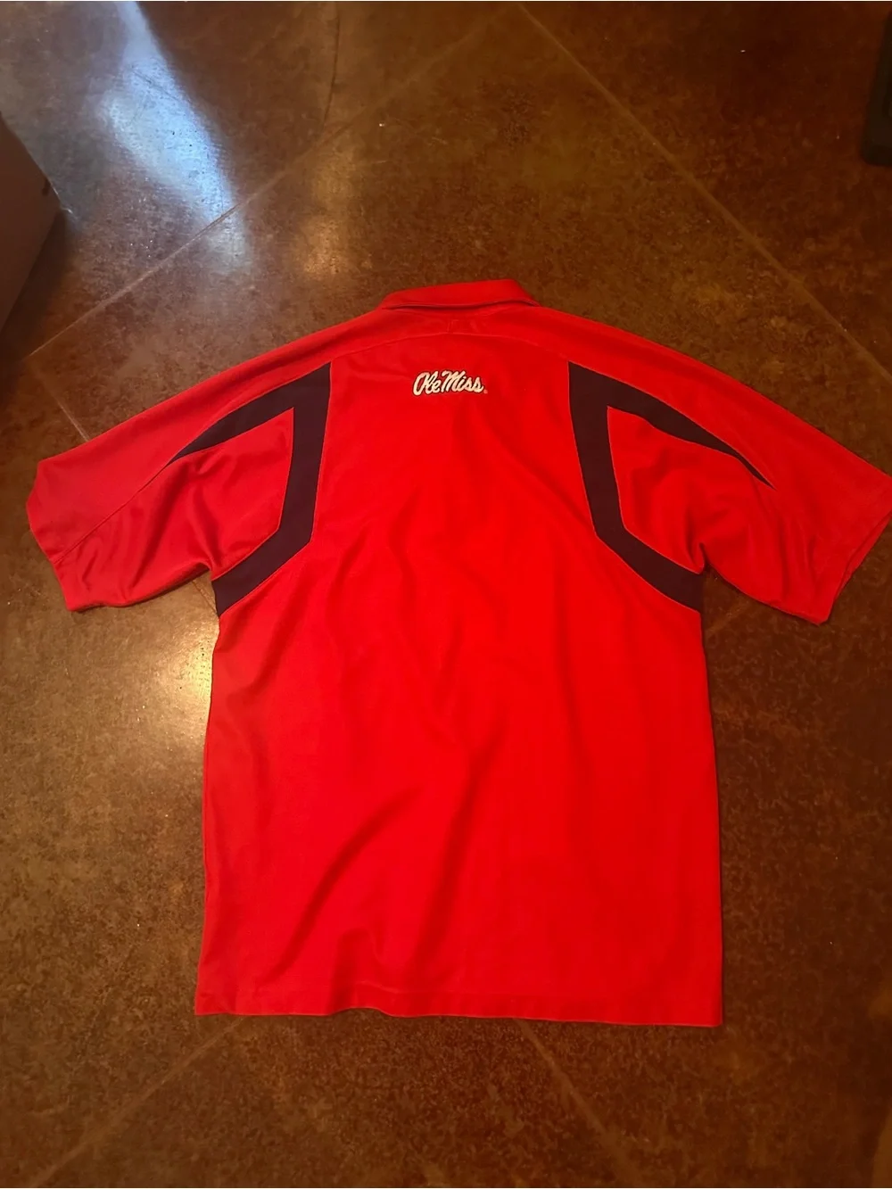 Nike red men’s
